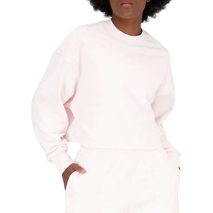 Różowa bluza New Balance w stylu klasycznym z bawełny