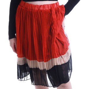 Czerwona spódnica Pantofelek24.pl w stylu casual mini