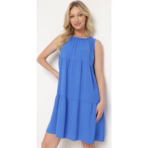 Niebieska sukienka born2be oversize