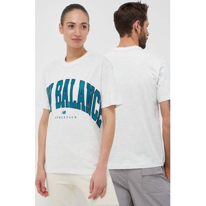 T-shirt New Balance z nadrukiem w sportowym stylu