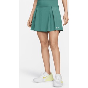 Zielona spódnica Nike mini w sportowym stylu