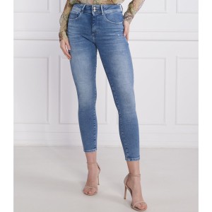 Granatowe jeansy Guess w street stylu