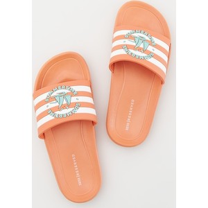 Pomarańczowe buty dziecięce letnie Reserved