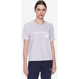 Fioletowy t-shirt New Balance w sportowym stylu z krótkim rękawem