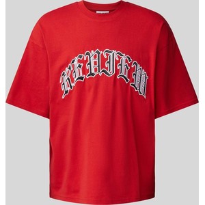 Czerwony t-shirt Review z bawełny w młodzieżowym stylu z krótkim rękawem