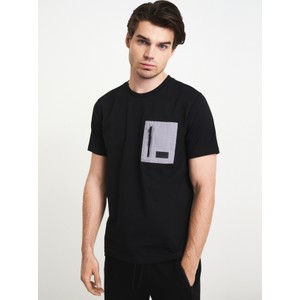 Czarny t-shirt Ochnik z krótkim rękawem z bawełny