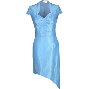 Niebieska sukienka Fokus mini z dekoltem w kształcie litery v