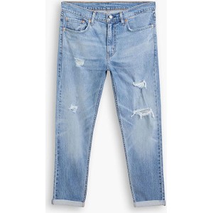 Niebieskie jeansy Levis w młodzieżowym stylu