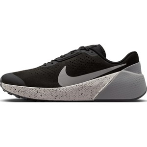 Czarne buty sportowe Nike z zamszu sznurowane zoom