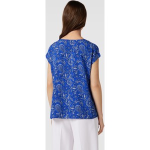 Niebieska bluzka Montego z dekoltem w kształcie litery v z krótkim rękawem w stylu casual