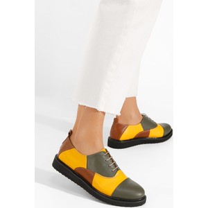 Żółte półbuty Zapatos z płaską podeszwą w stylu casual