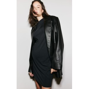 H & M & - MAMA Dżersejowa sukienka - Czarny