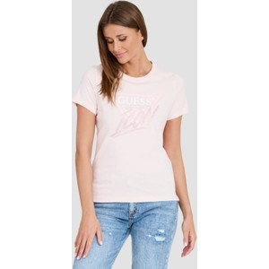 Różowy t-shirt Guess z krótkim rękawem z okrągłym dekoltem w młodzieżowym stylu