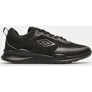 Czarne buty sportowe Umbro