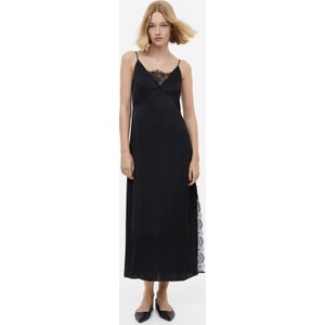 Czarna sukienka H & M maxi z satyny