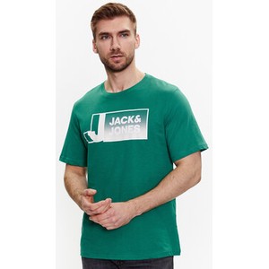 Zielony t-shirt Jack & Jones z krótkim rękawem w młodzieżowym stylu