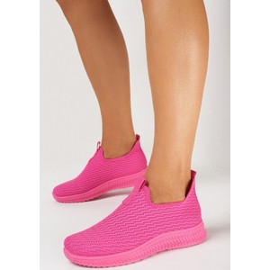 Różowe buty sportowe born2be w sportowym stylu