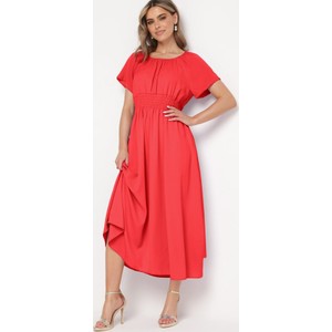 Czerwona sukienka born2be w stylu klasycznym maxi