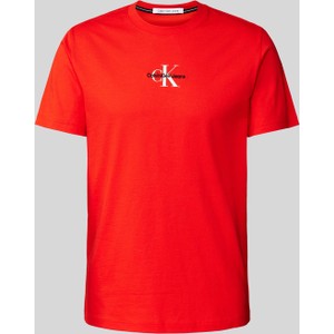 Czerwony t-shirt Calvin Klein z nadrukiem