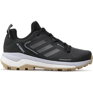 Czarne buty sportowe Adidas z goretexu terrex w sportowym stylu