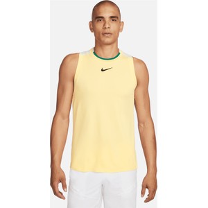 Żółty t-shirt Nike w sportowym stylu