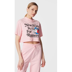 Różowy t-shirt Tommy Jeans z krótkim rękawem w młodzieżowym stylu