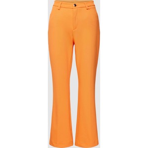 Pomarańczowe spodnie MAC w stylu retro