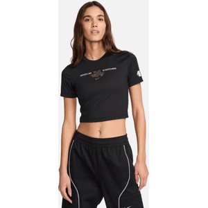 Czarna bluzka Nike w sportowym stylu z krótkim rękawem