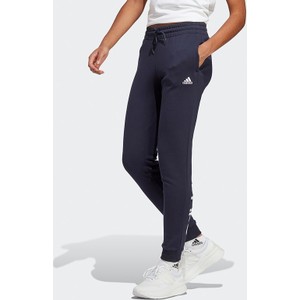 Granatowe spodnie sportowe Adidas w sportowym stylu z dresówki
