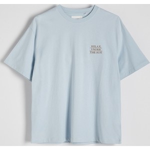 Niebieski t-shirt Reserved z nadrukiem
