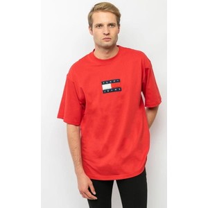 Czerwony t-shirt Tommy Hilfiger z bawełny w młodzieżowym stylu