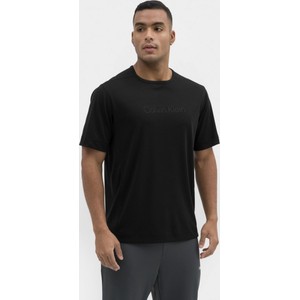 Czarny t-shirt Calvin Klein w sportowym stylu