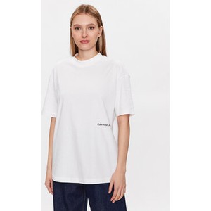 T-shirt Calvin Klein z okrągłym dekoltem