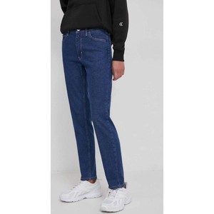Niebieskie jeansy Calvin Klein z bawełny w street stylu