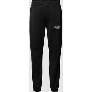 Czarne spodnie Tommy Hilfiger w sportowym stylu z dresówki