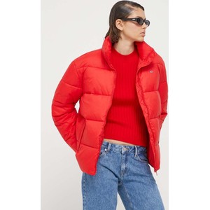 Czerwona kurtka Tommy Jeans w stylu casual krótka