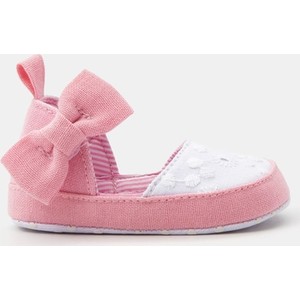 Różowe buciki niemowlęce Sinsay dla dziewczynek