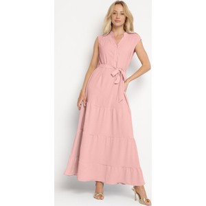 Różowa sukienka born2be maxi z dekoltem w kształcie litery v w stylu klasycznym