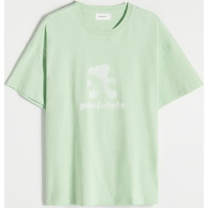 Zielony t-shirt Reserved z nadrukiem z krótkim rękawem