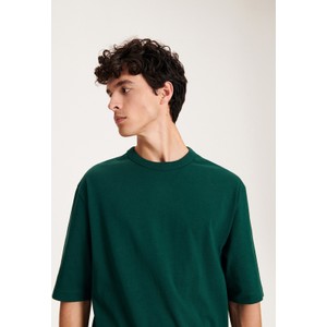 Zielony t-shirt Reserved z krótkim rękawem z bawełny