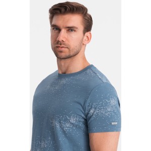 Niebieski t-shirt Ombre w młodzieżowym stylu