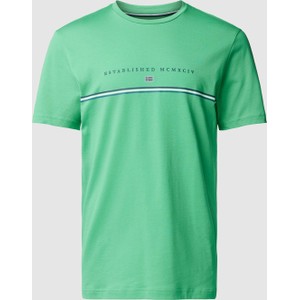 Zielony t-shirt Christian Berg z bawełny