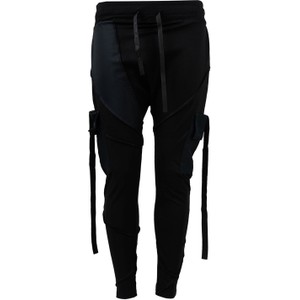 Czarne spodnie ubierzsie.com w sportowym stylu