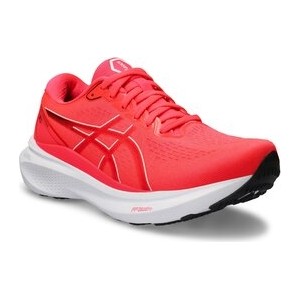 Czerwone buty sportowe ASICS z płaską podeszwą