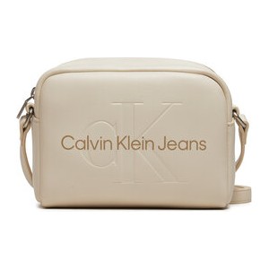 Torebka Calvin Klein matowa w młodzieżowym stylu