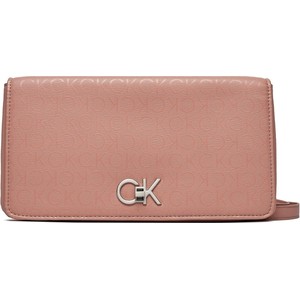 Różowa torebka Calvin Klein na ramię w młodzieżowym stylu mała
