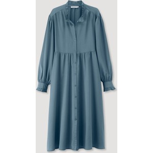 Niebieska sukienka hessnatur z bawełny koszulowa