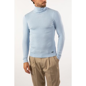 Niebieski sweter ubierzsie.com z golfem