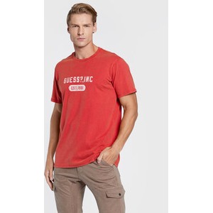 Czerwony t-shirt Guess z krótkim rękawem w młodzieżowym stylu