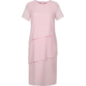 Różowa sukienka Fokus wyszczuplająca z krótkim rękawem midi